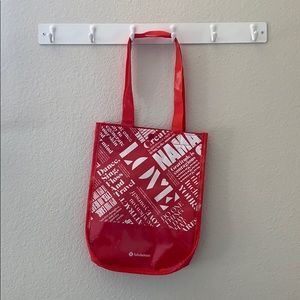 Lululemon reusable tote